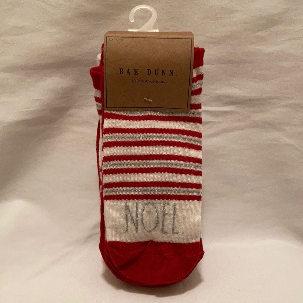 ⭐️Holiday Clearance — Price Drop!⭐️Rae Dunn 10-Pack Festive Ankle Socks